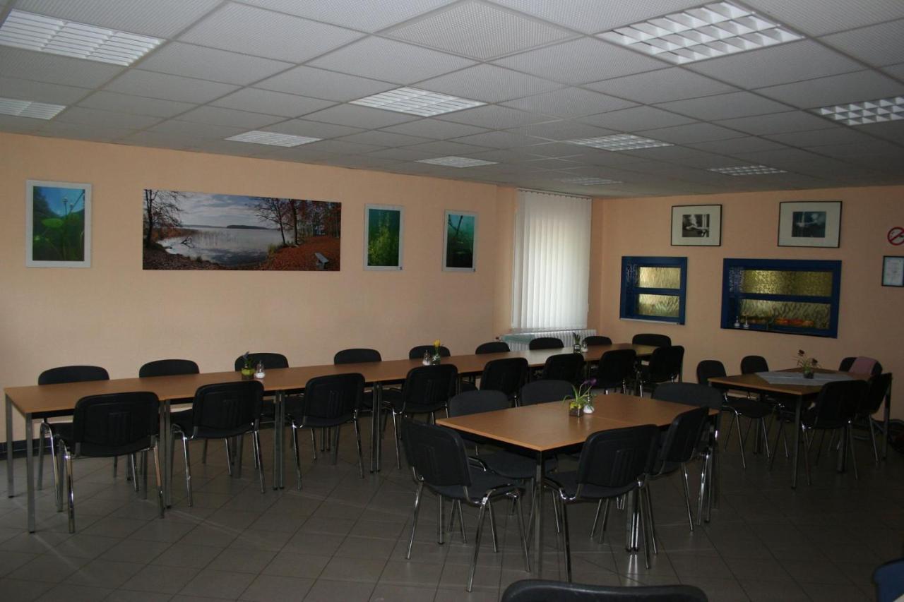 Hotel Tauchbasis Stechlin Extérieur photo